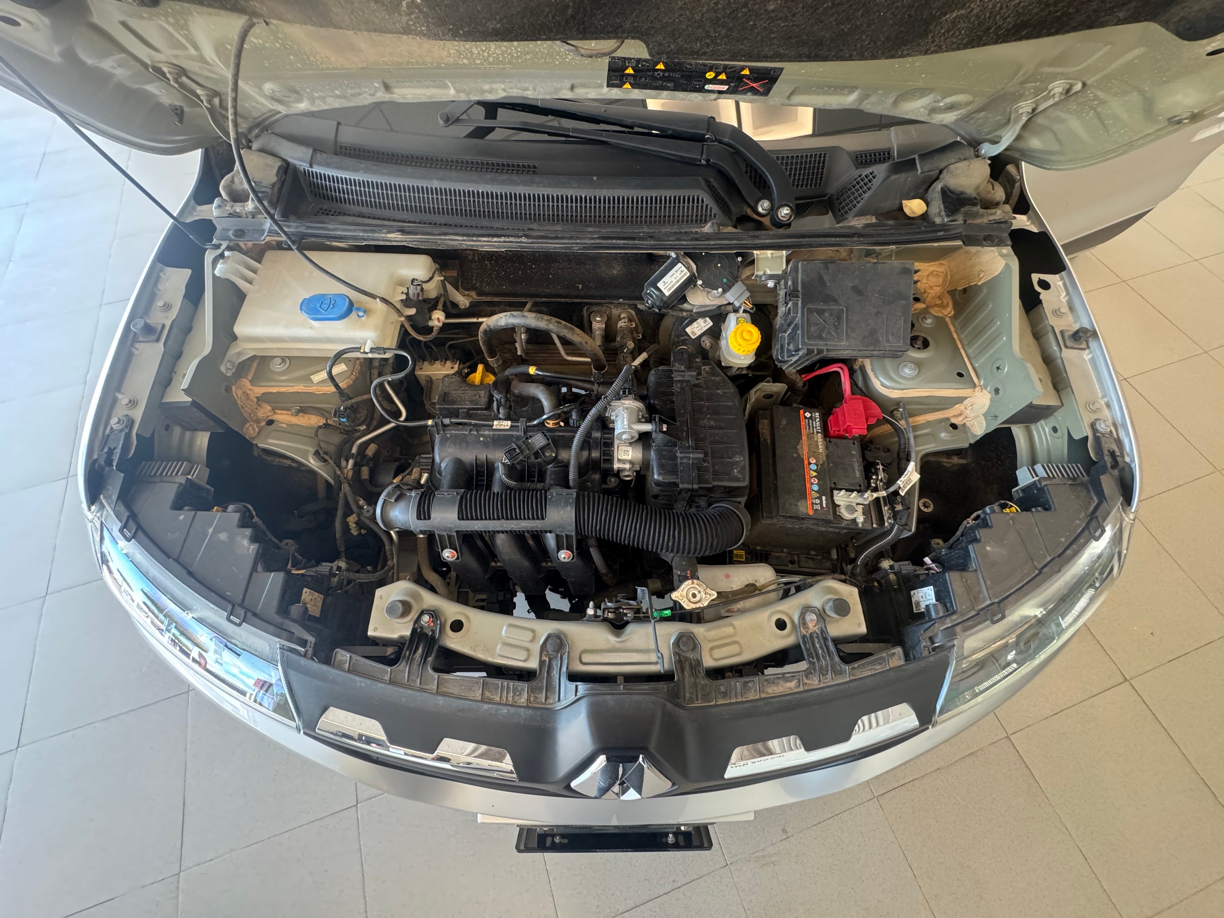 2024 RENAULT KWID 5P BITONO L31.0 MAN